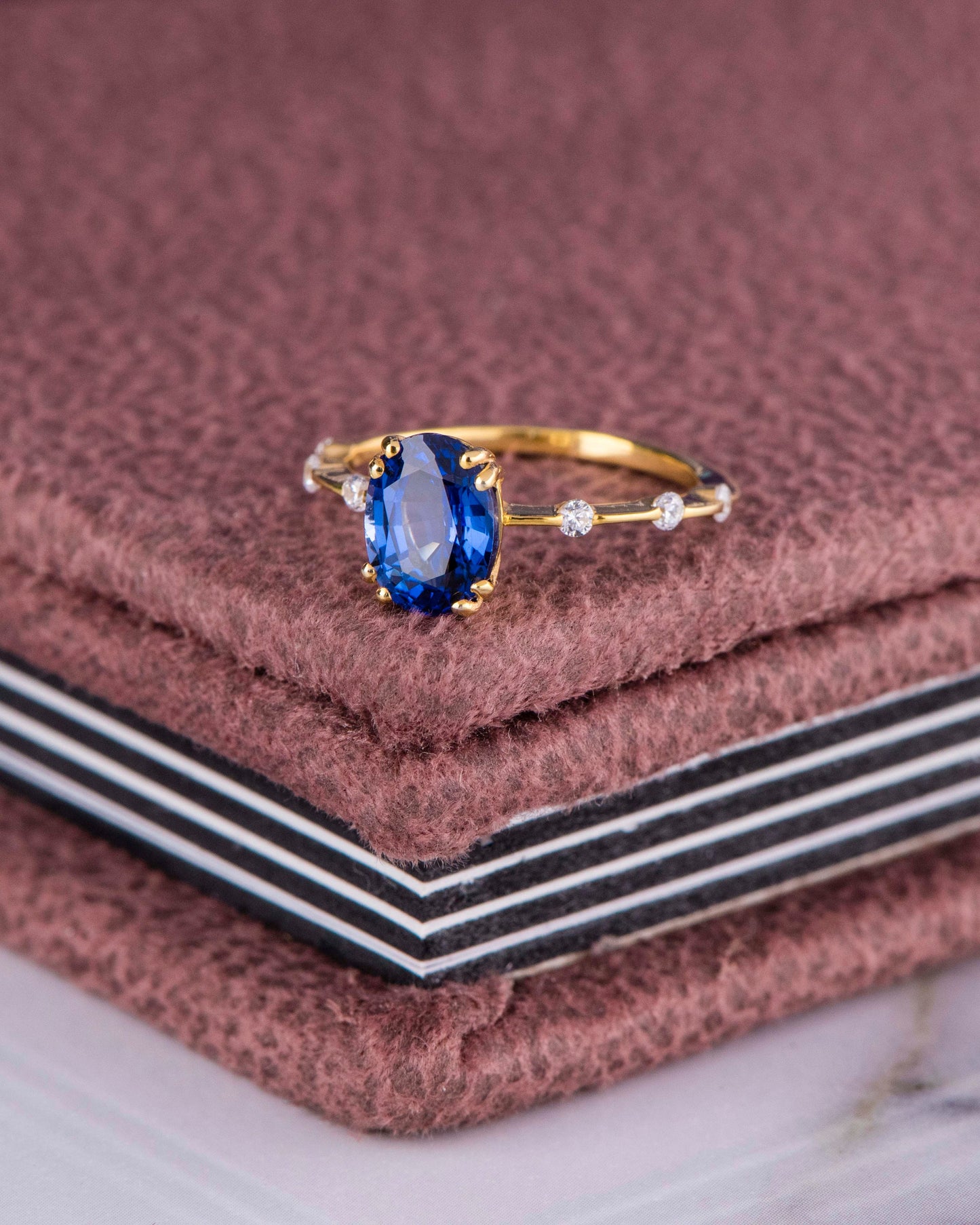 Oval Blue Sapphire and Diamond Ring in 14k Gold – Classic Engagement or Mother’s Day Gift for Her