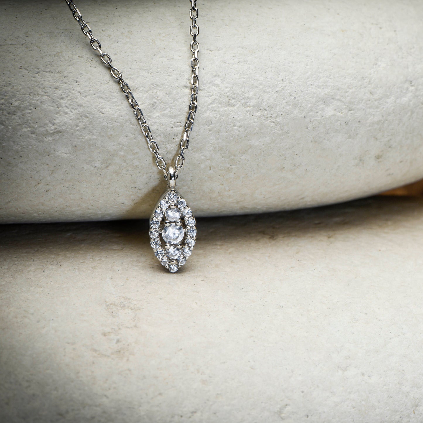 Marquise Shape Diamond Cluster Necklace,Chic and Timeless Pendant,Minimal Marquise Necklace,Minimal Dainty Necklace,Christmas Gift Necklace