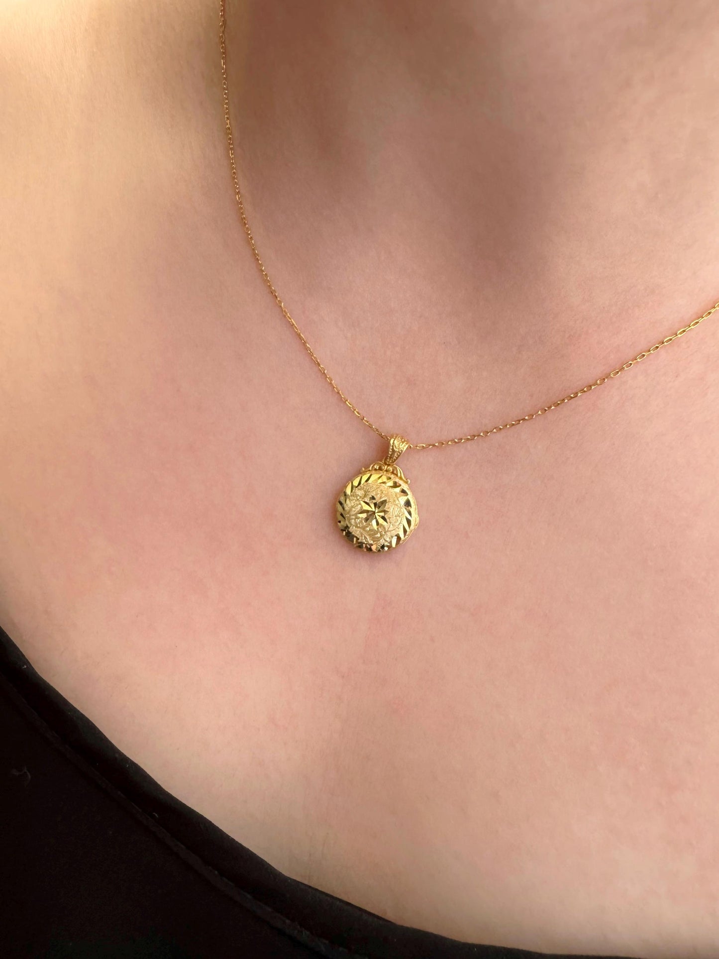 Gold Round Locket Necklace with Star • Custom Photo Pendant • Personalized Gold Locket • Engraved Memorial Gift for Her