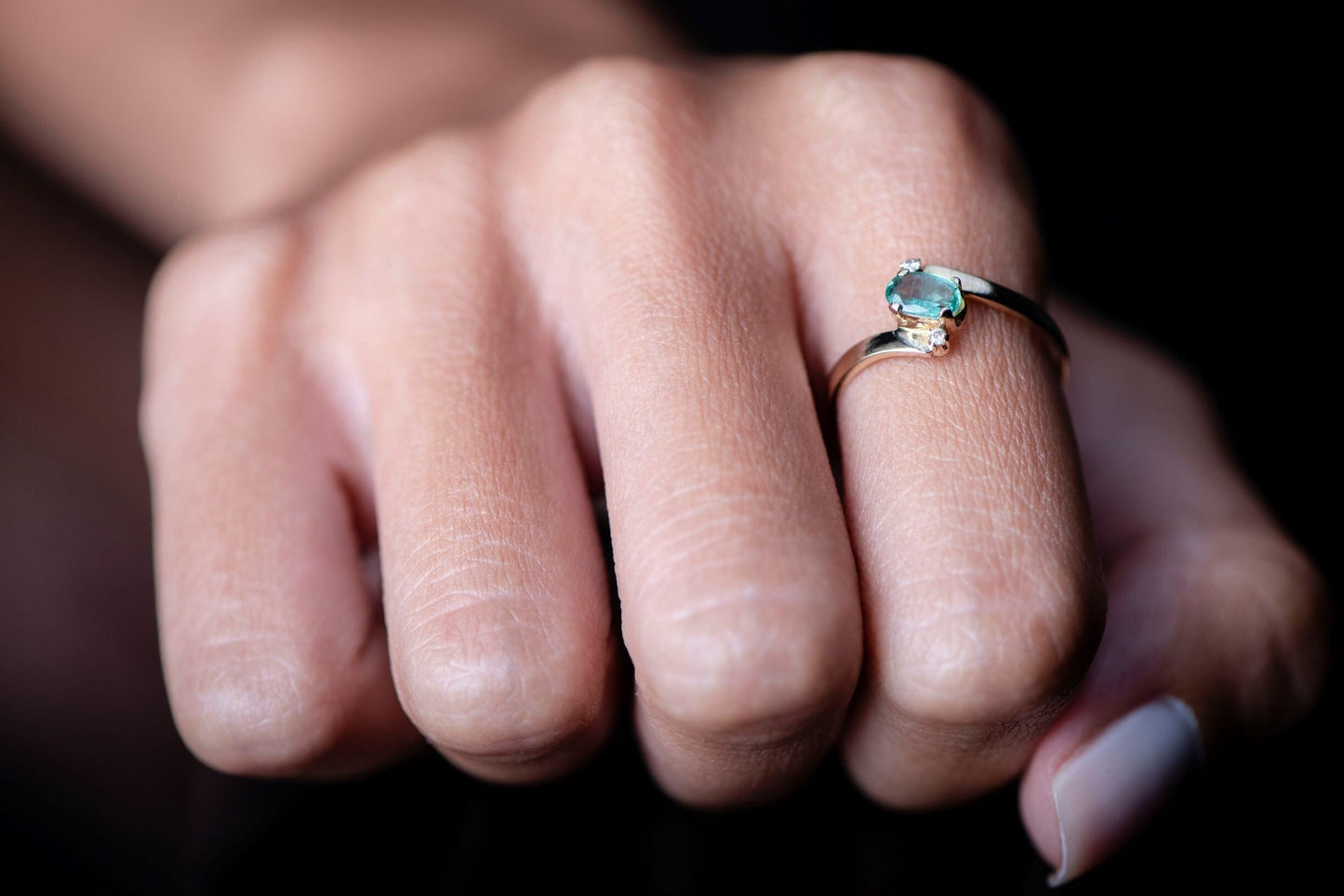 Oval Cut Emerald and Diamond Twist Ring – 14K Yellow Gold Nature Inspired Wrap Band | Handmade Mother’s Day Gift