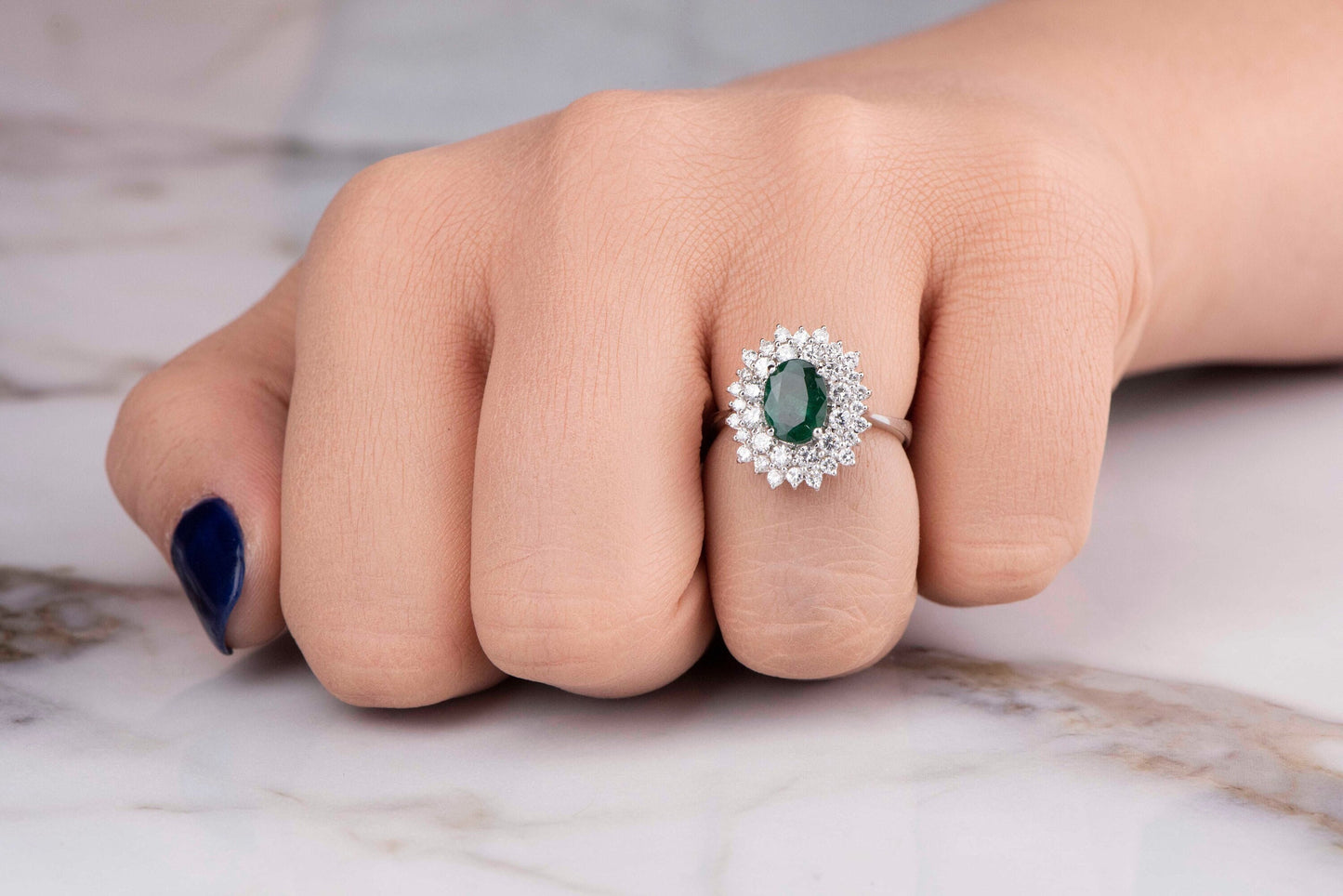 18K White Gold Emerald and Diamond Halo Ring - Oval Cut Natural Gemstone Cluster Ring for Wedding, Engagement, Anniversary