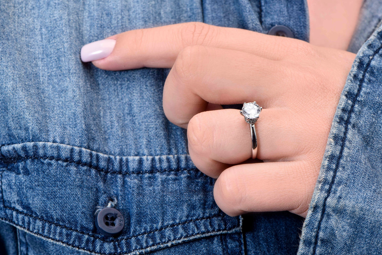 Round Moissanite Solitaire Engagement Ring – 1.00ct, 14K Solid Gold, Classic Handmade Ring, GIA Certified Stones