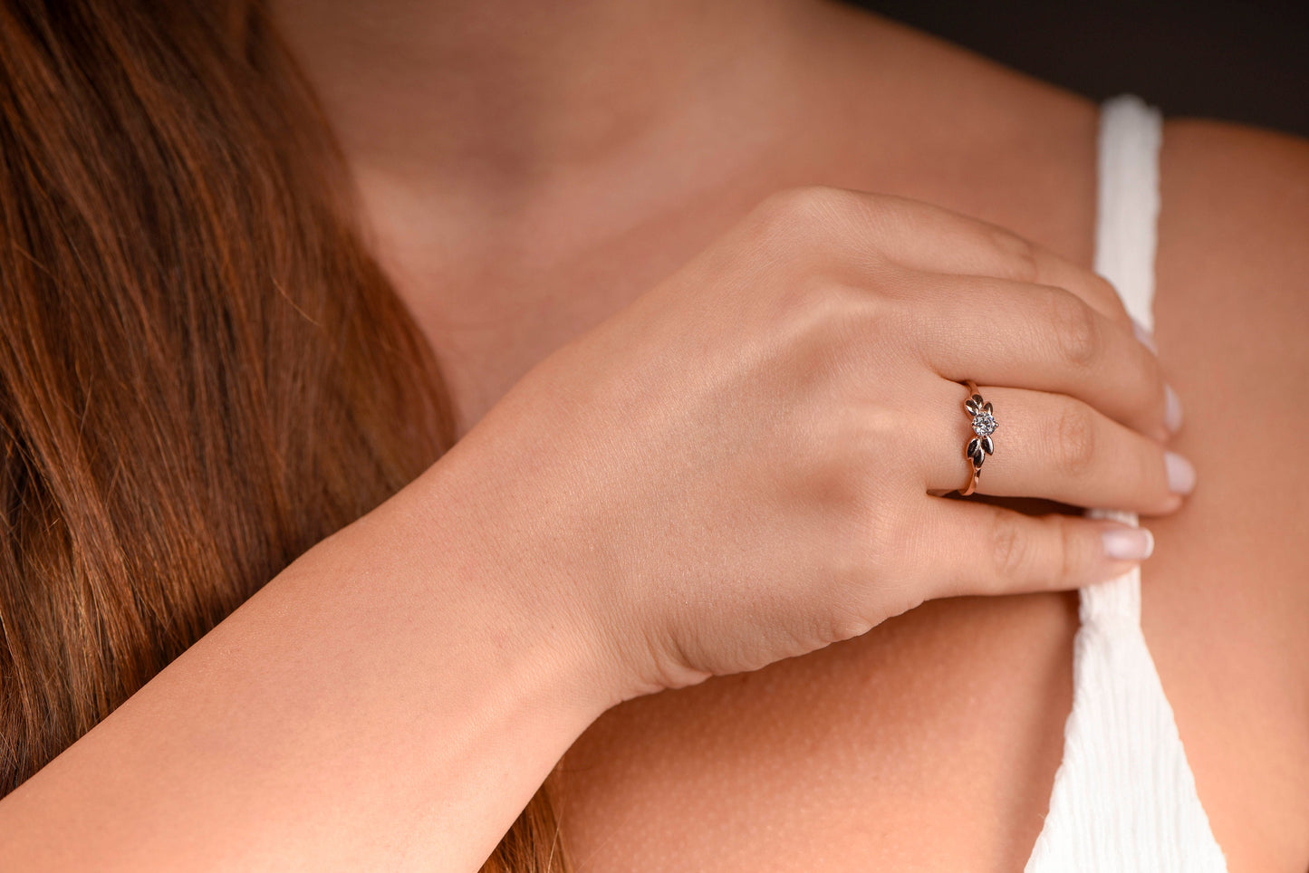 14K Solid Gold Elegant Diamond Rose Gold Solitaire Ring with Leaf Inspired Design,Perfect for Engagements, Gift For Mom
