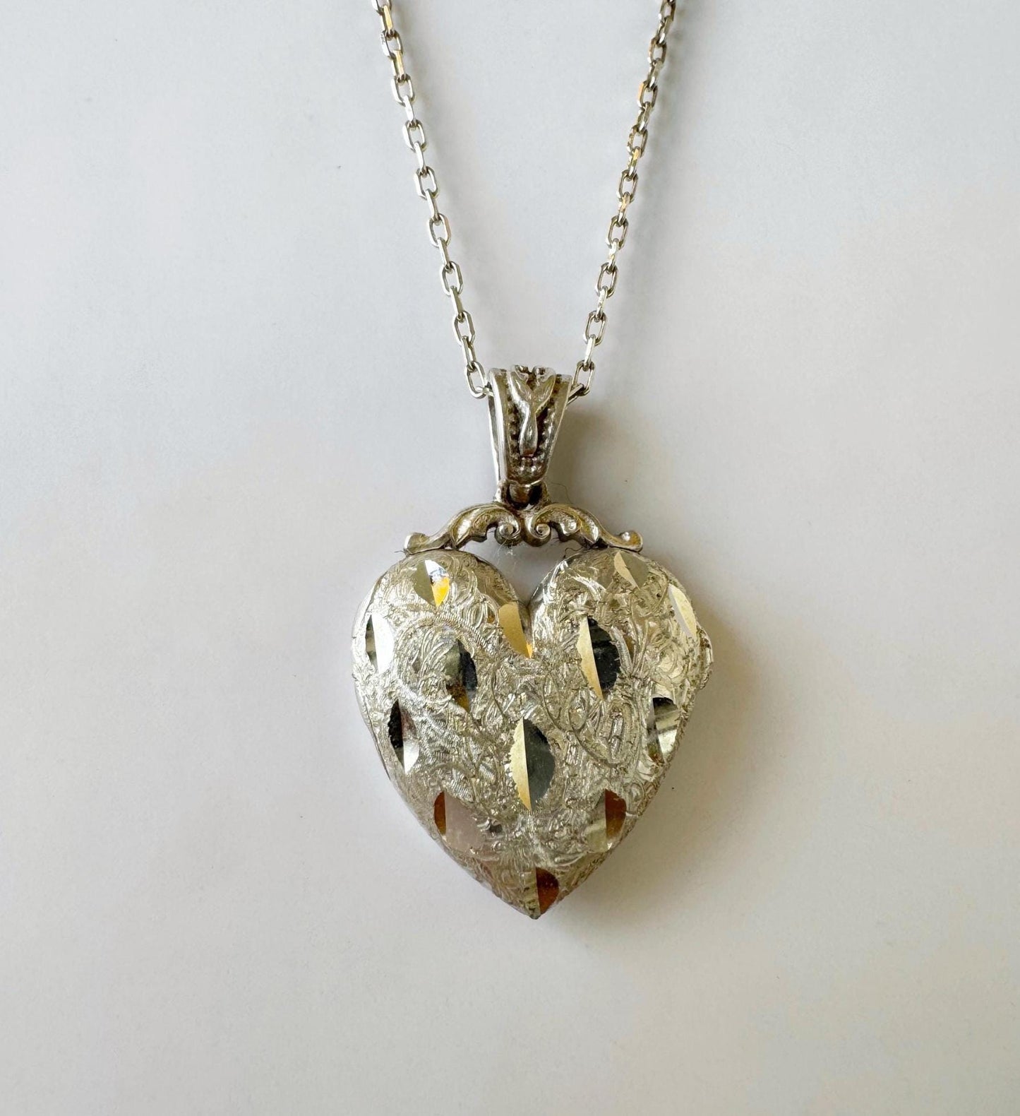 Engraved Heart Locket Necklace with Custom Photo & Text, Sterling Silver or Gold, Handcrafted Floral Etched Memorial Pendant, Gift for Her