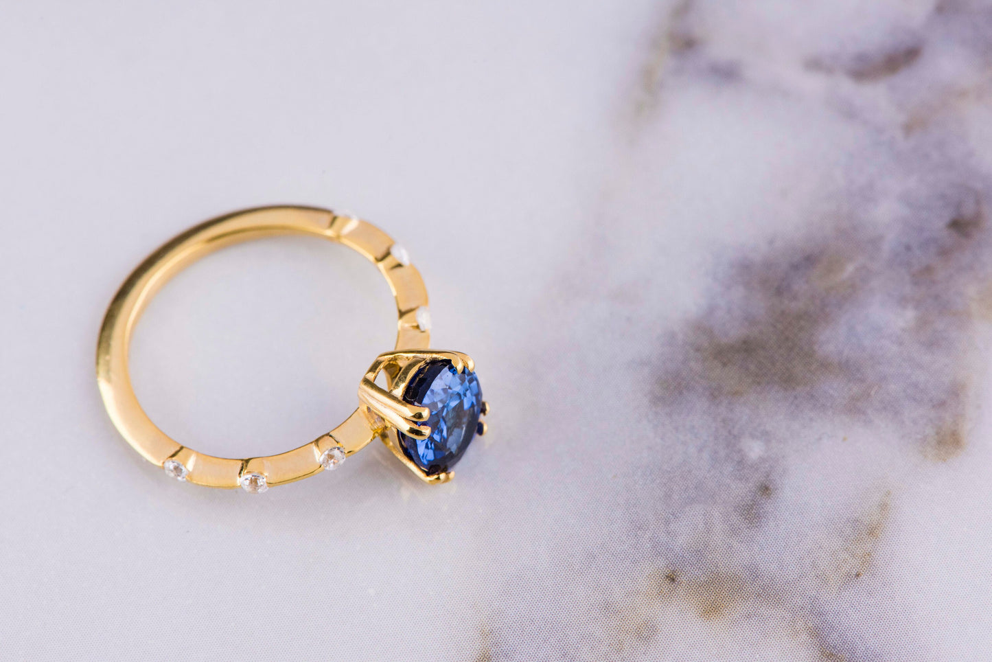 Oval Blue Sapphire and Diamond Ring in 14k Gold – Classic Engagement or Mother’s Day Gift for Her