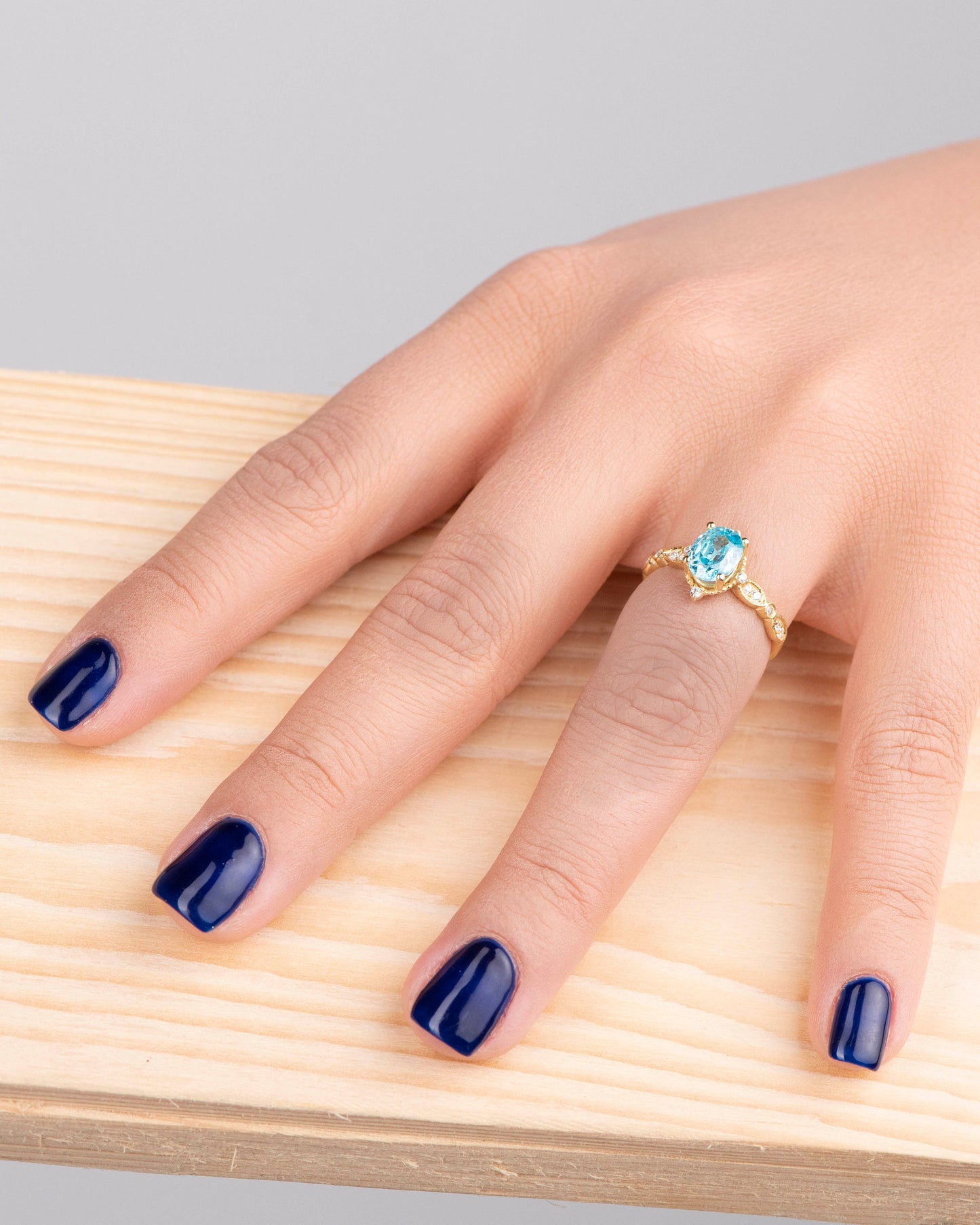 Oval Aquamarine and Diamond Ring in 14k Gold – Vintage Style Engagement or Mother’s Day Ring for Her