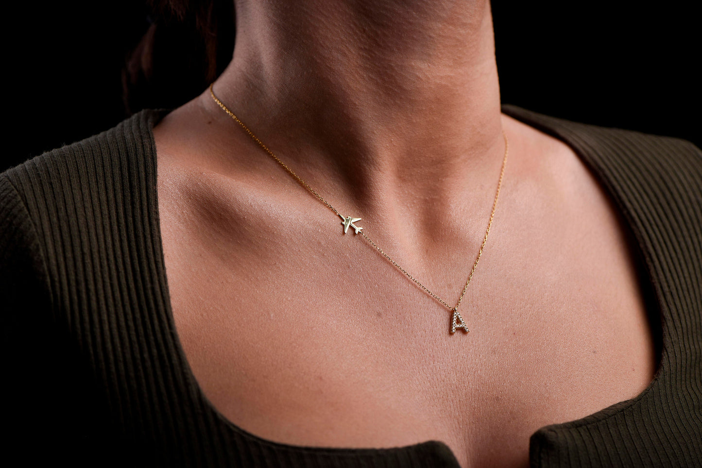 14K Gold Letter Airplane Necklace/Diamond Letter Necklace/Gold Aircraft Necklace/Personalized Letter Necklace/Gift For Mom
