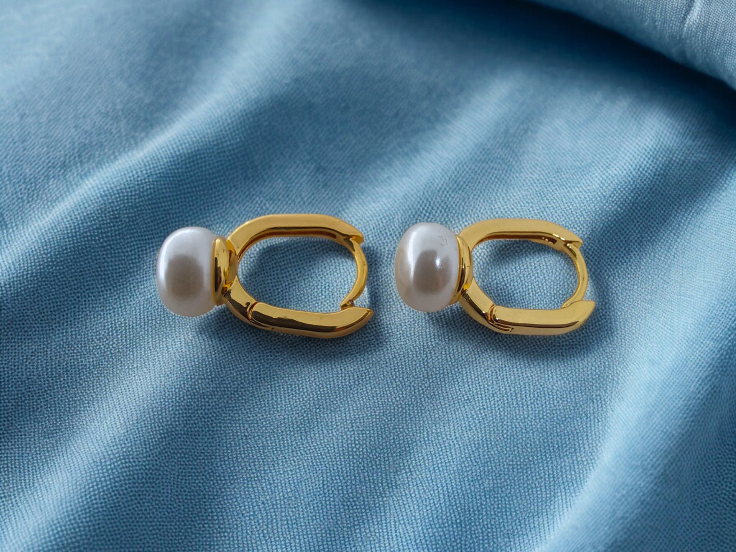 Solid Gold Pearl Earrings,Minimal Pearl Earrings,Freshwater Pearl Earrings,Wedding Gift Pearl Earrings,İnternational Women's Day