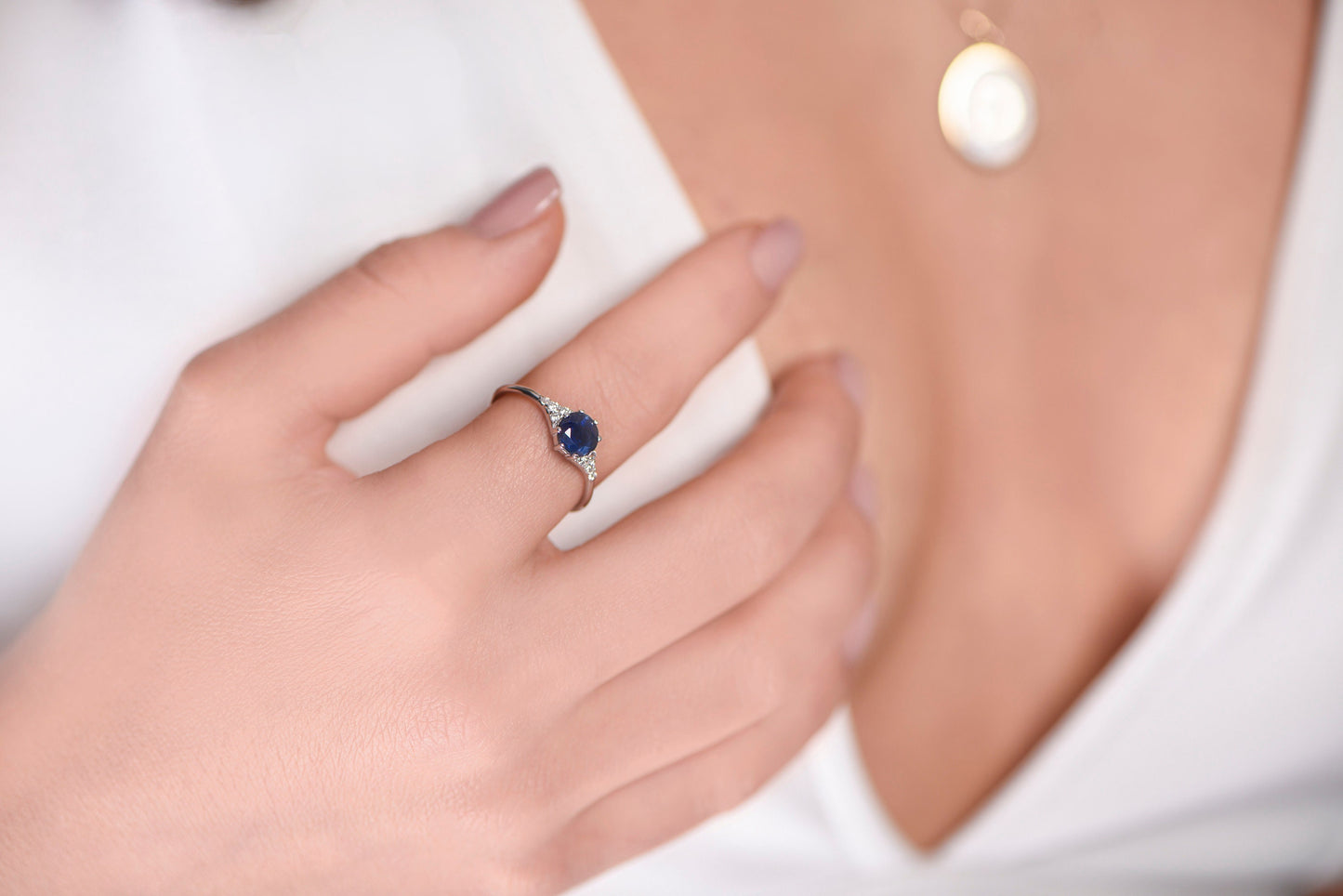 Natural Sapphire and Diamond Ring in 14k White Gold – Classic Blue Engagement or Mother’s Day Gift