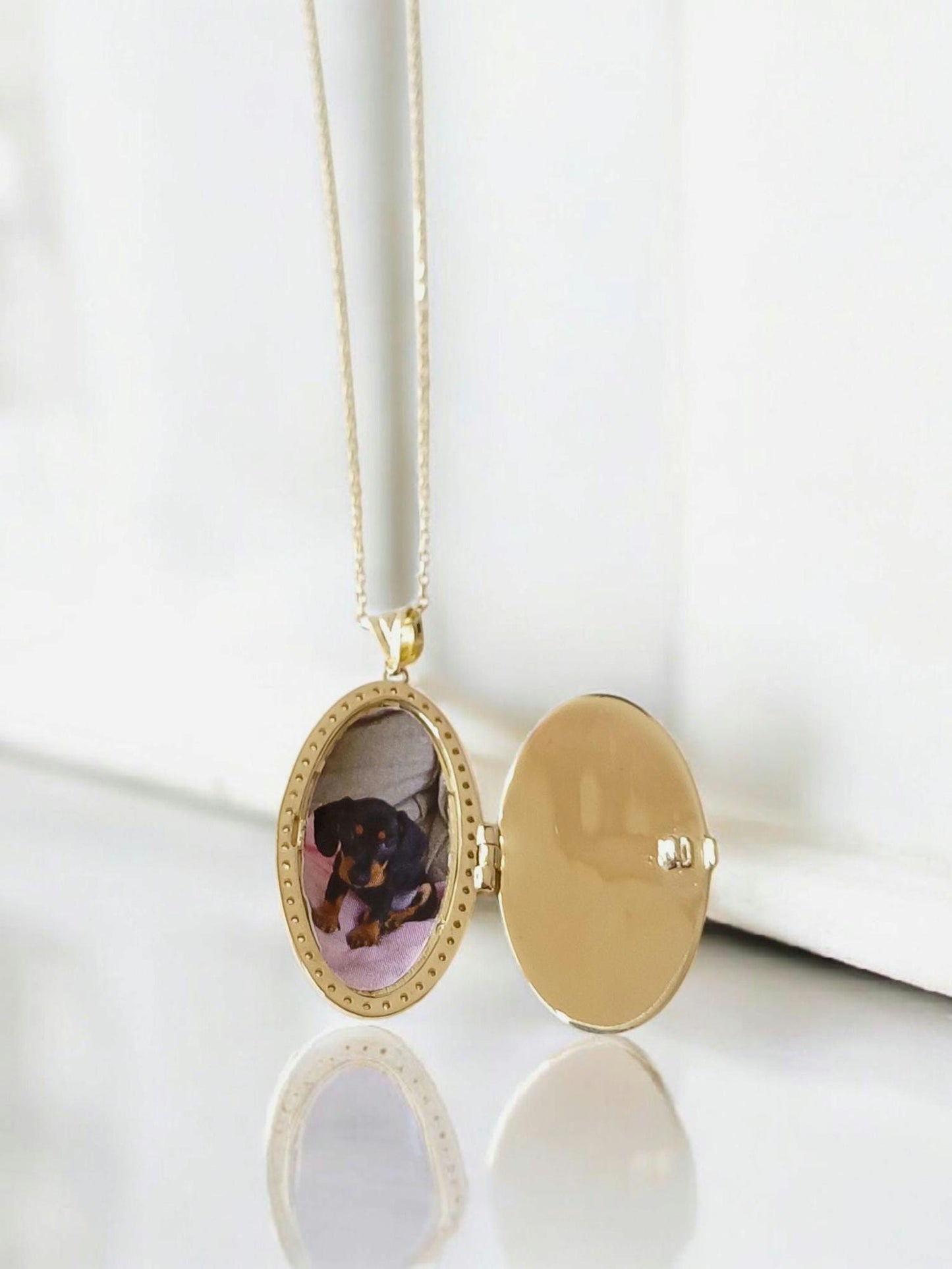 14K Solid Gold Locket Necklace / Diamond Bezel Photo Locket Necklace / Handmade Embossed Locket Necklace/Mother's Day Gift/Mother's Day