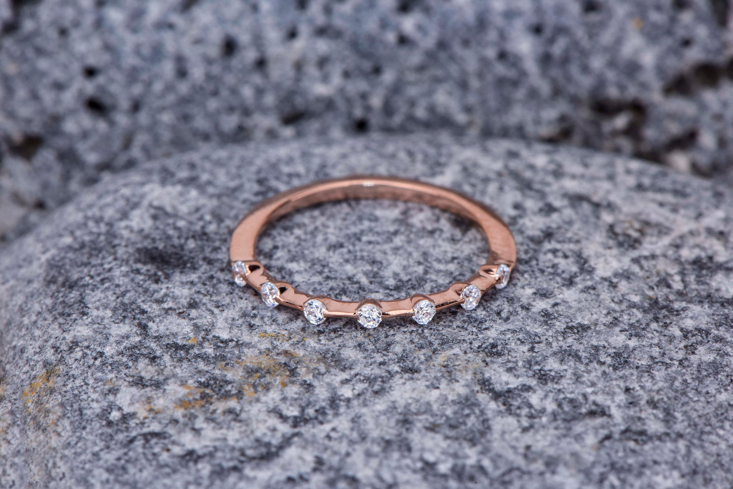 14K Solid Gold 7 Stone Diamond Ring, Minimal Diamond Ring, Rolled Stone Diamond Ring,Marriage Proposal Ring, Gift For Mom