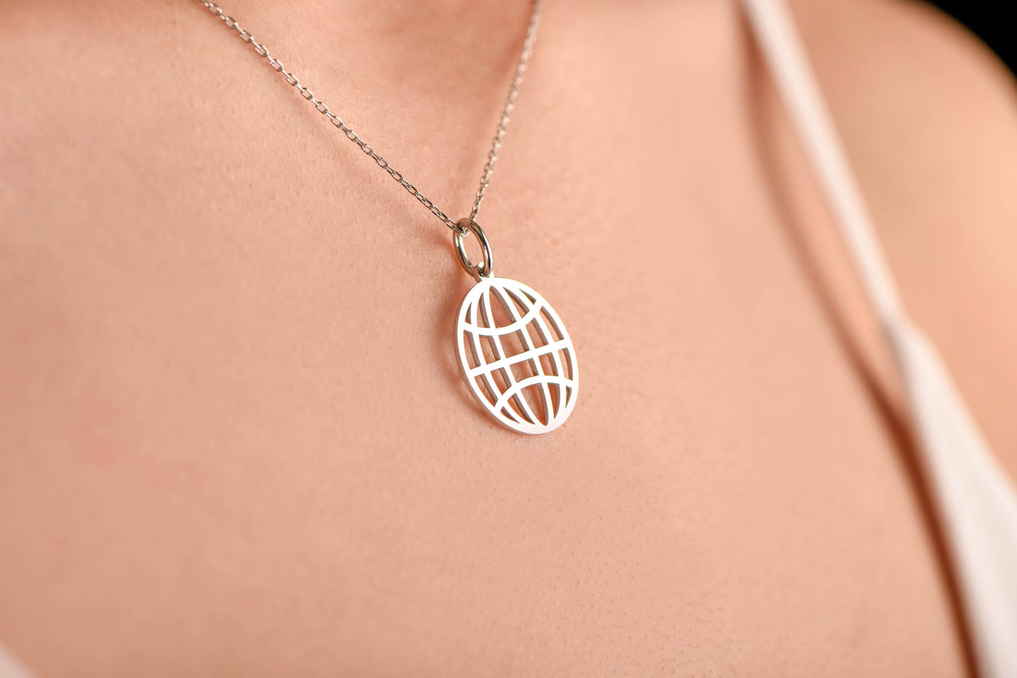 Solid Gold Earth Necklace, Planet Lover Necklace, Design Gold Earth Necklace, 3D Earth Necklace, Gold Gift Necklace,Christmas Gift Necklace