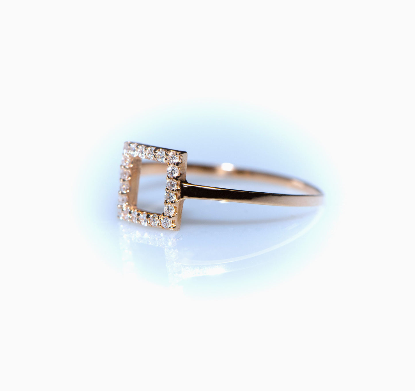 Minimalist Diamond Square Ring in 14k Gold – Geometric Dainty Ring for Everyday or Gift