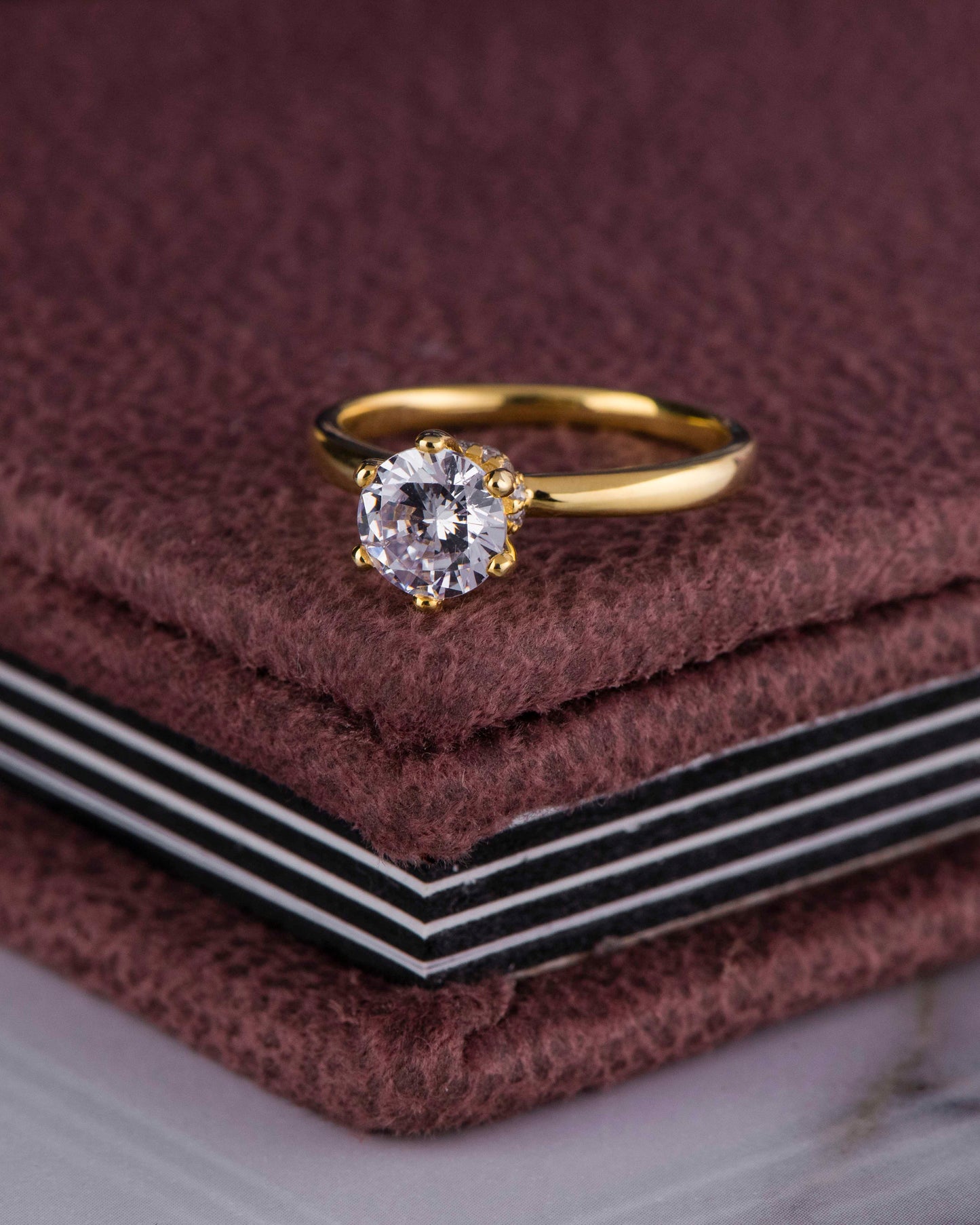 Round Moissanite Solitaire Engagement Ring – 1.00ct, 14K Yellow Gold, Handmade Classic Ring, GIA Certified Stone
