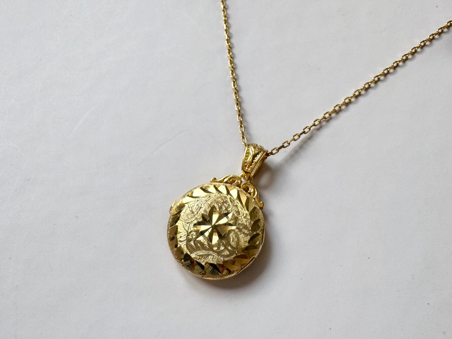 Gold Round Locket Necklace with Star • Custom Photo Pendant • Personalized Gold Locket • Engraved Memorial Gift for Her