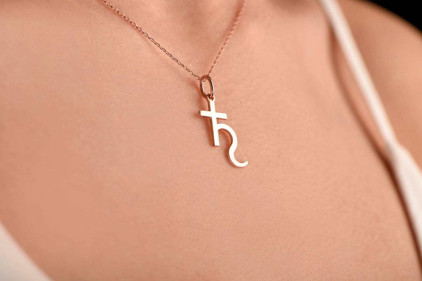 14K Solid Gold Saturn Necklace,Minimalist Celestial Jewelry,Saturn Planet Necklace,Gold Saturn Necklace,Christmas Gift Necklace,X-mas Gift