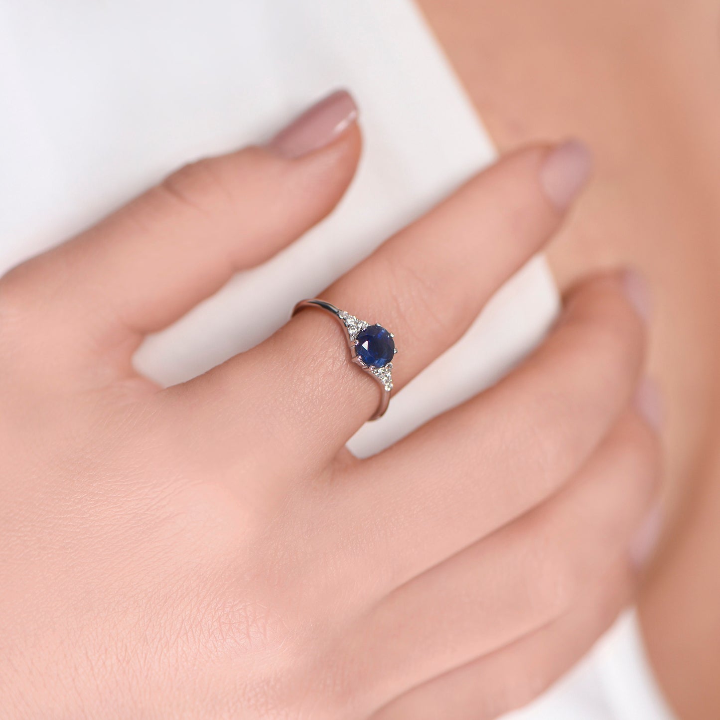 Natural Sapphire and Diamond Ring in 14k White Gold – Classic Blue Engagement or Mother’s Day Gift