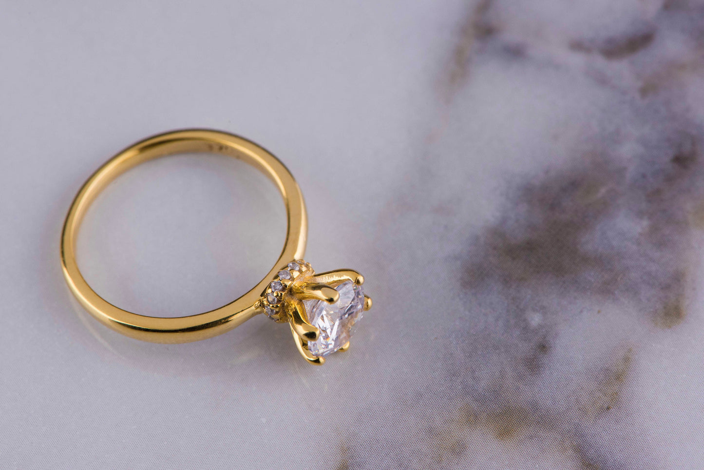 Round Moissanite Solitaire Engagement Ring – 1.00ct, 14K Yellow Gold, Handmade Classic Ring, GIA Certified Stone