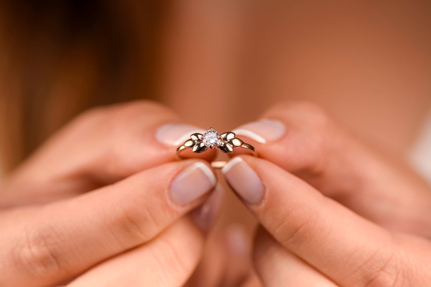 14K Solid Gold Elegant Diamond Rose Gold Solitaire Ring with Leaf Inspired Design,Perfect for Engagements, Gift For Mom