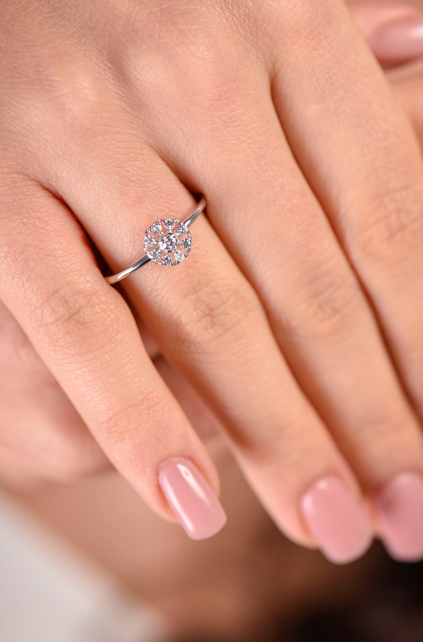 Elegant Diamond Flower Ring,Solid White Gold Cluster Ring with Stunning Diamond Accents,Minimal Diamond Ring, Gift For MOM
