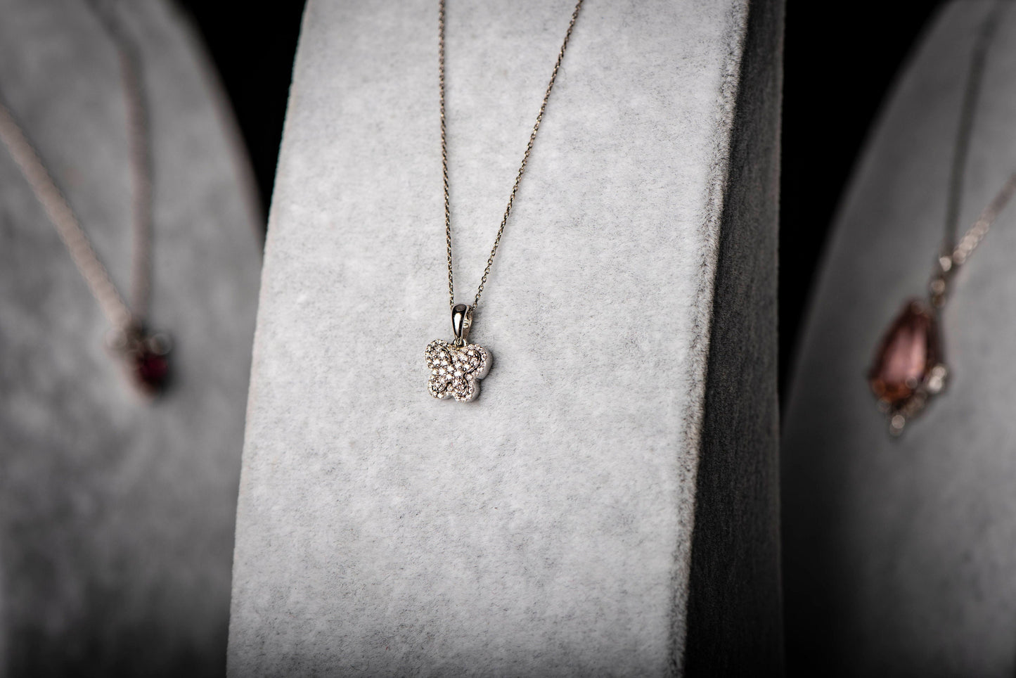 14K Solid Gold Diamond Butterfly Necklace,Gold Butterfly Necklace,Animal Lover Necklace,Fine Elegant Butterfly Necklace,Valentine’s Day Gift