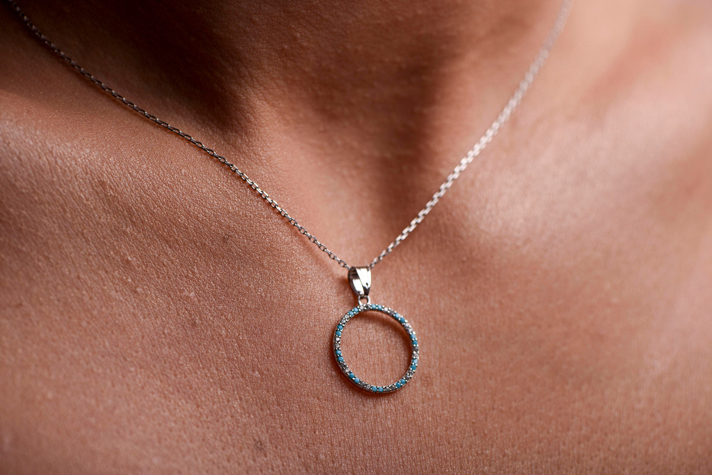 Stunning Diamond and Turquoise Circle Necklace,Modern and Versatile Jewelry,Birthday Gift Necklace,Christmas Gift Necklace,X-mas Gift Charm