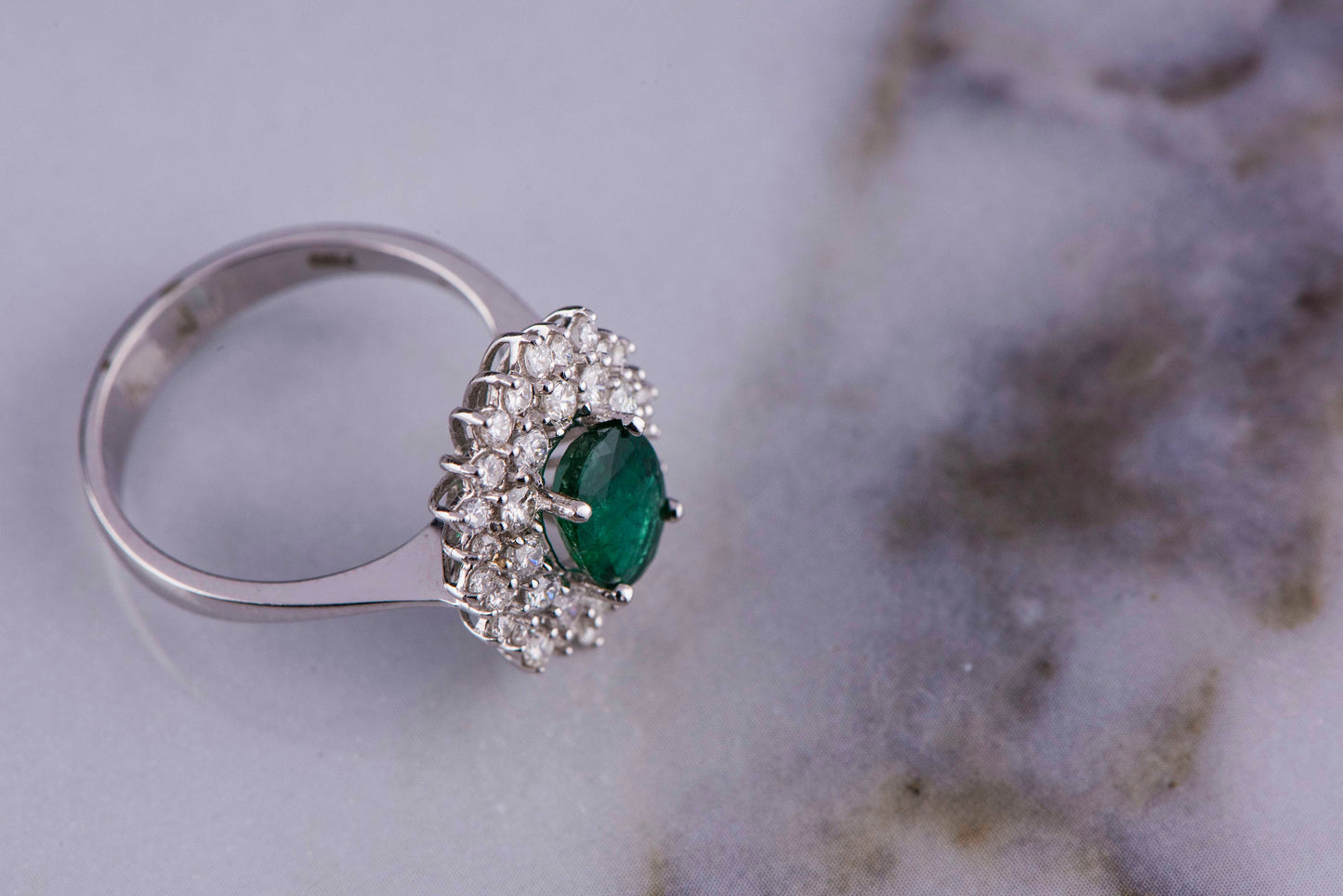 18K White Gold Emerald and Diamond Halo Ring - Oval Cut Natural Gemstone Cluster Ring for Wedding, Engagement, Anniversary