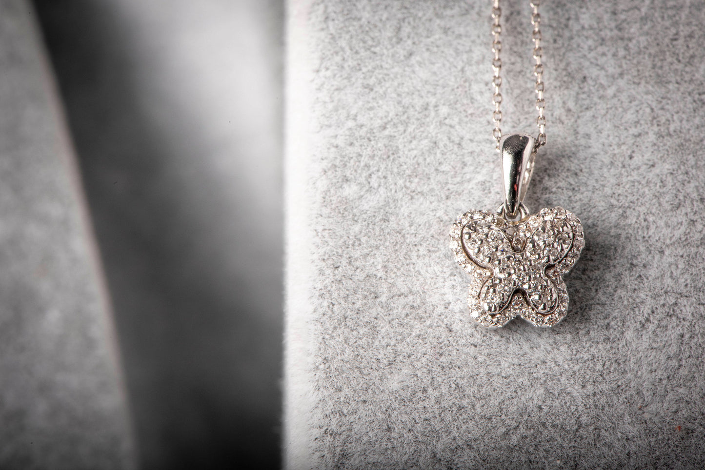 14K Solid Gold Diamond Butterfly Necklace,Gold Butterfly Necklace,Animal Lover Necklace,Fine Elegant Butterfly Necklace,Valentine’s Day Gift