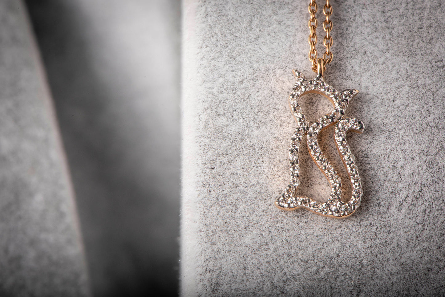 14K Solid Gold Cat Necklace,Minimal Gold Cat Necklace,Cat Lovers Necklace,Gold Cat Necklace with Diamonds,Mother's Day Gift, Gift For Mom