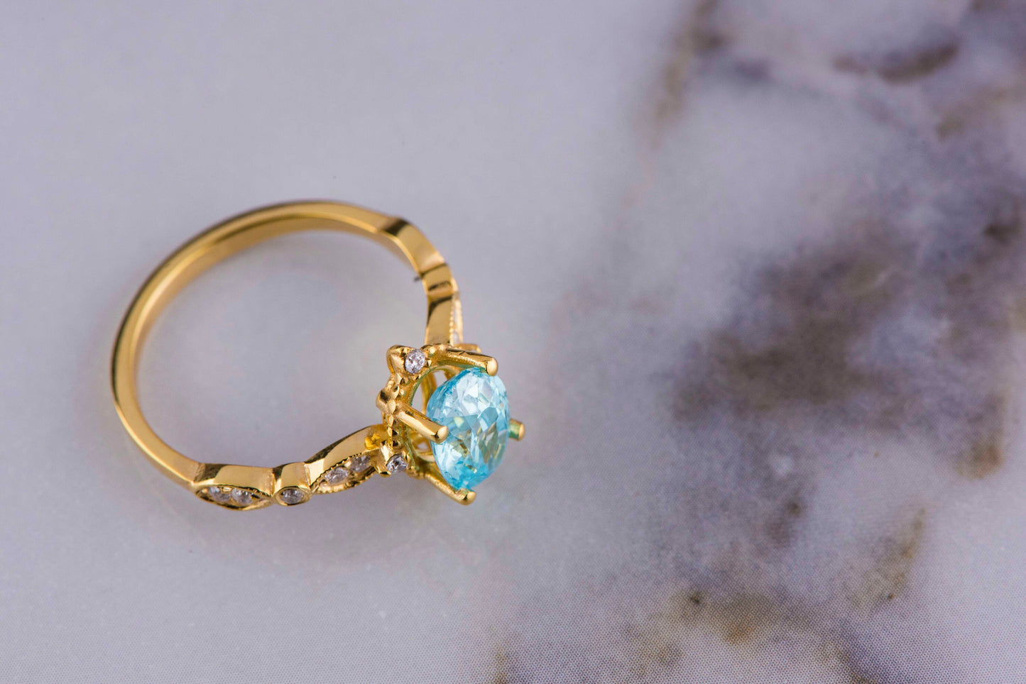 Oval Aquamarine and Diamond Ring in 14k Gold – Vintage Style Engagement or Mother’s Day Ring for Her