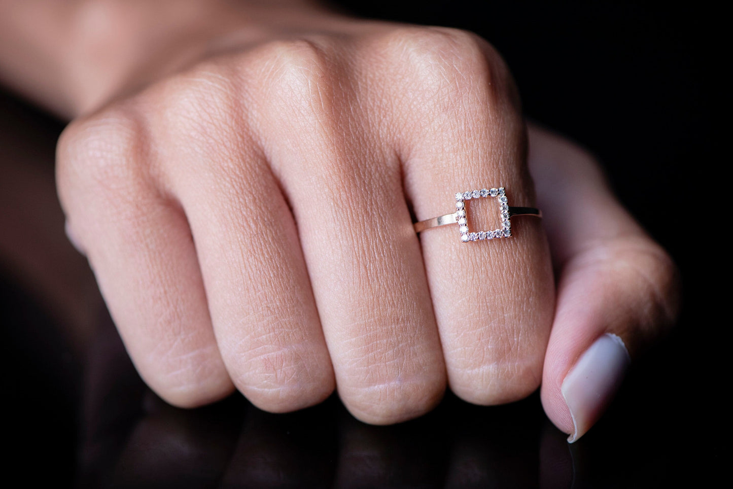 Minimalist Diamond Square Ring in 14k Gold – Geometric Dainty Ring for Everyday or Gift