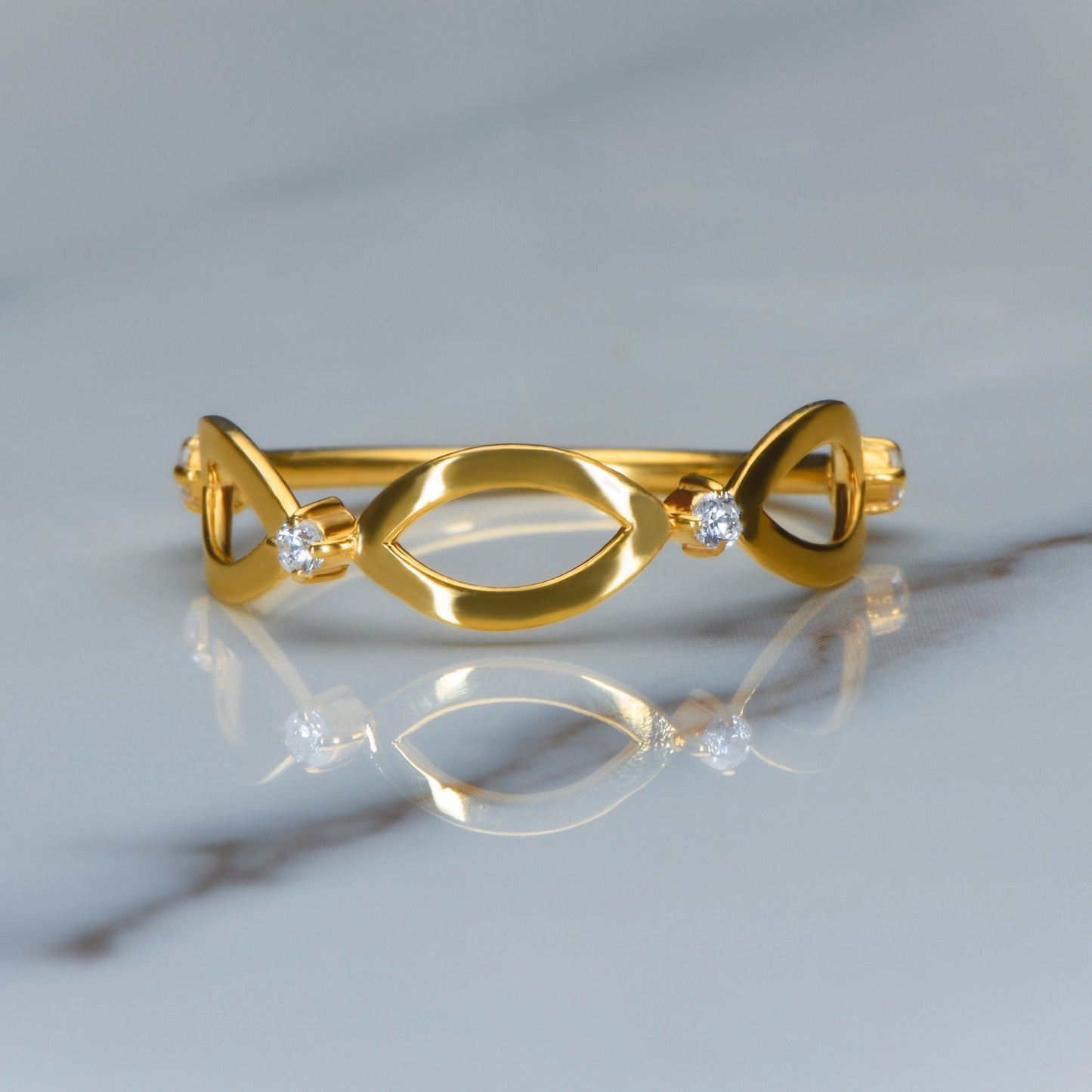 14K Gold Almond Shape Diamond Ring with Thin Band, Minimalist Elegant Ring for Her, Modern Fine Jewelry Gift