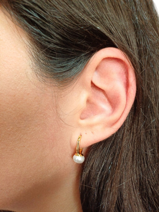 Solid Gold Pearl Earrings,Minimal Pearl Earrings,Freshwater Pearl Earrings,Wedding Gift Pearl Earrings,İnternational Women's Day