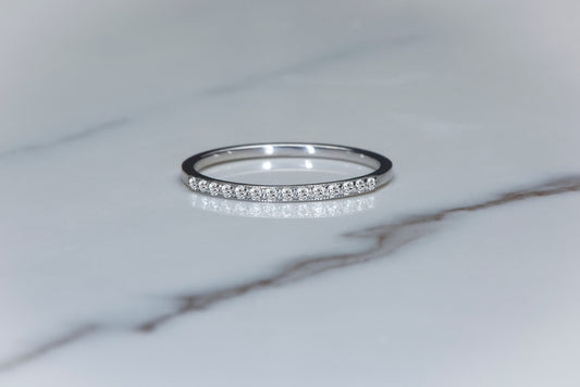 Minimalist Diamond Stacking Ring – Dainty Thin Gold Band – 14K Solid Gold – Promise Ring – Gift for Her – Eternity Ring