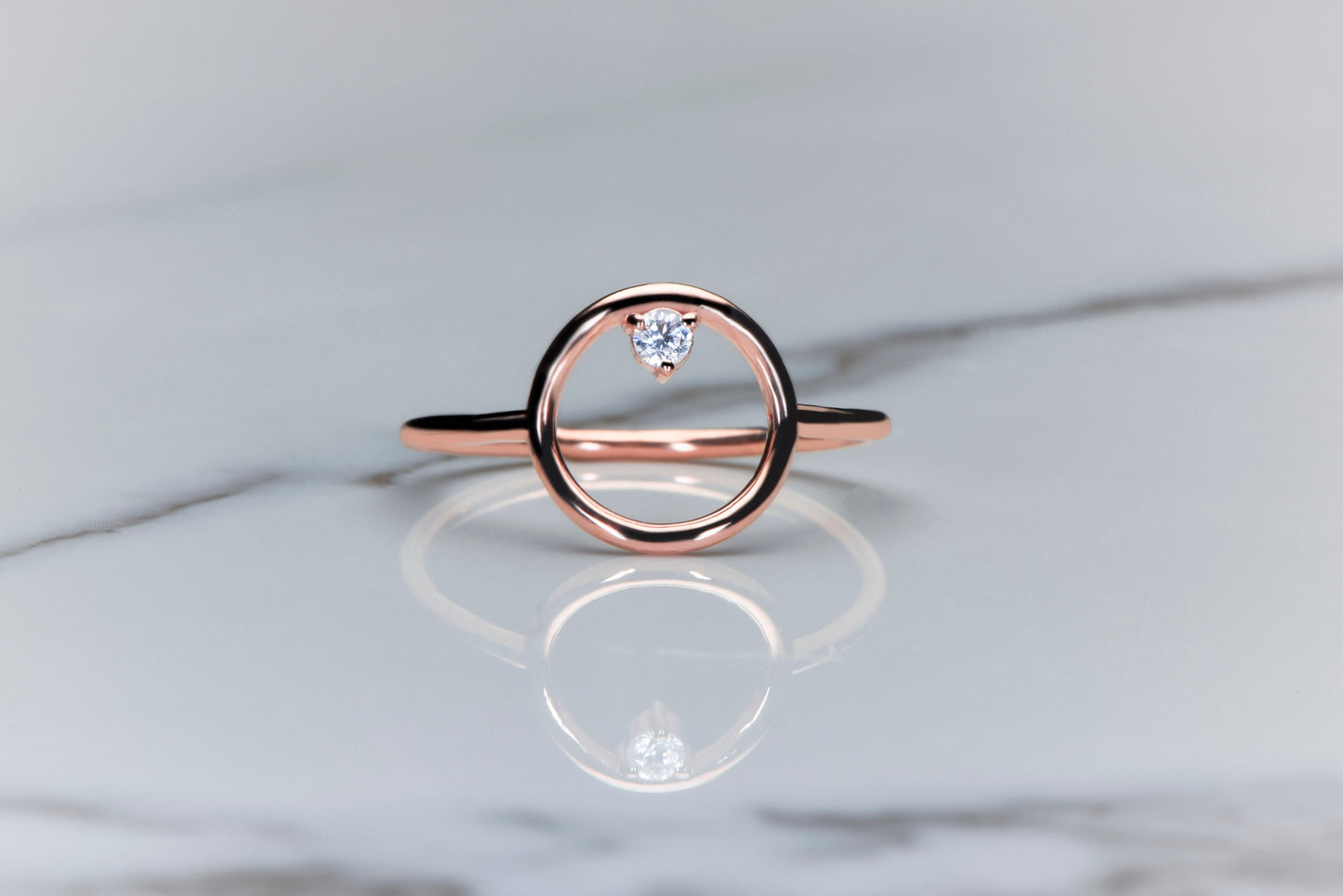 14k Gold Circle Diamond Ring – Minimal Open Round Design with Solitaire Diamond Accent