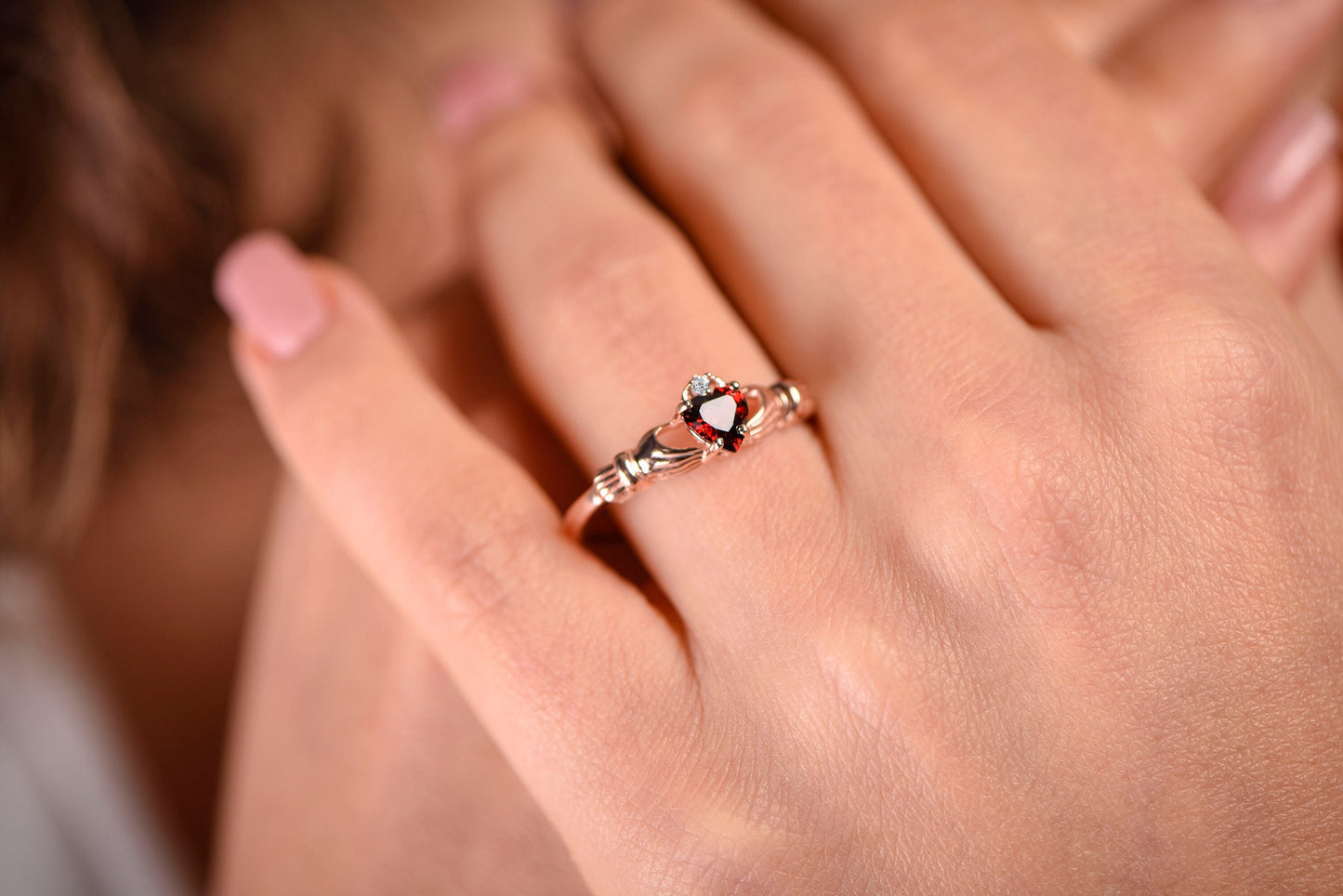 Garnet Stone Heart Ring, Design Gold and Garnet Stone Ring, 14k Rose Gold Ring with Garnet Stone,Mother's Day Gift