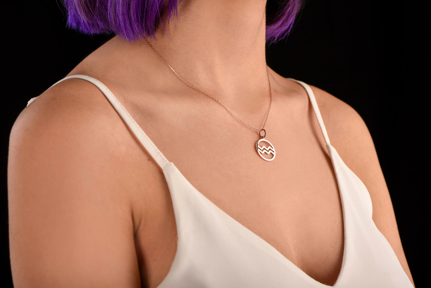 Gold Aquarius Zodiac Symbol Necklace / Gold Aquarius Zodiac Pendant / Dainty Zodiac Necklace /Birthday Gift Necklace/Christmas Gift Necklace