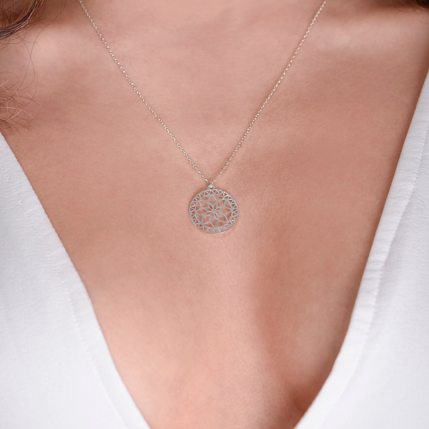 Flower of Life Necklace,Vitality and Success Necklace,Minimal Thin Necklace,Flower Lover Necklace,Birthday Gift Necklace,Christmas Gift