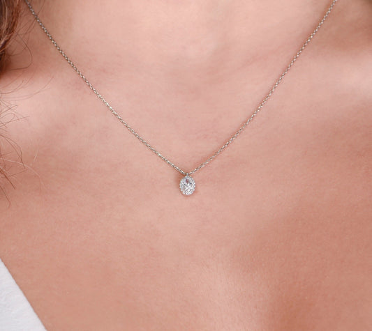 Elegant Oval Halo Pendant,Minimal Diamond Necklace,Wedding Gift Necklace,Stunning Bridal Jewelry, Gift For Mom
