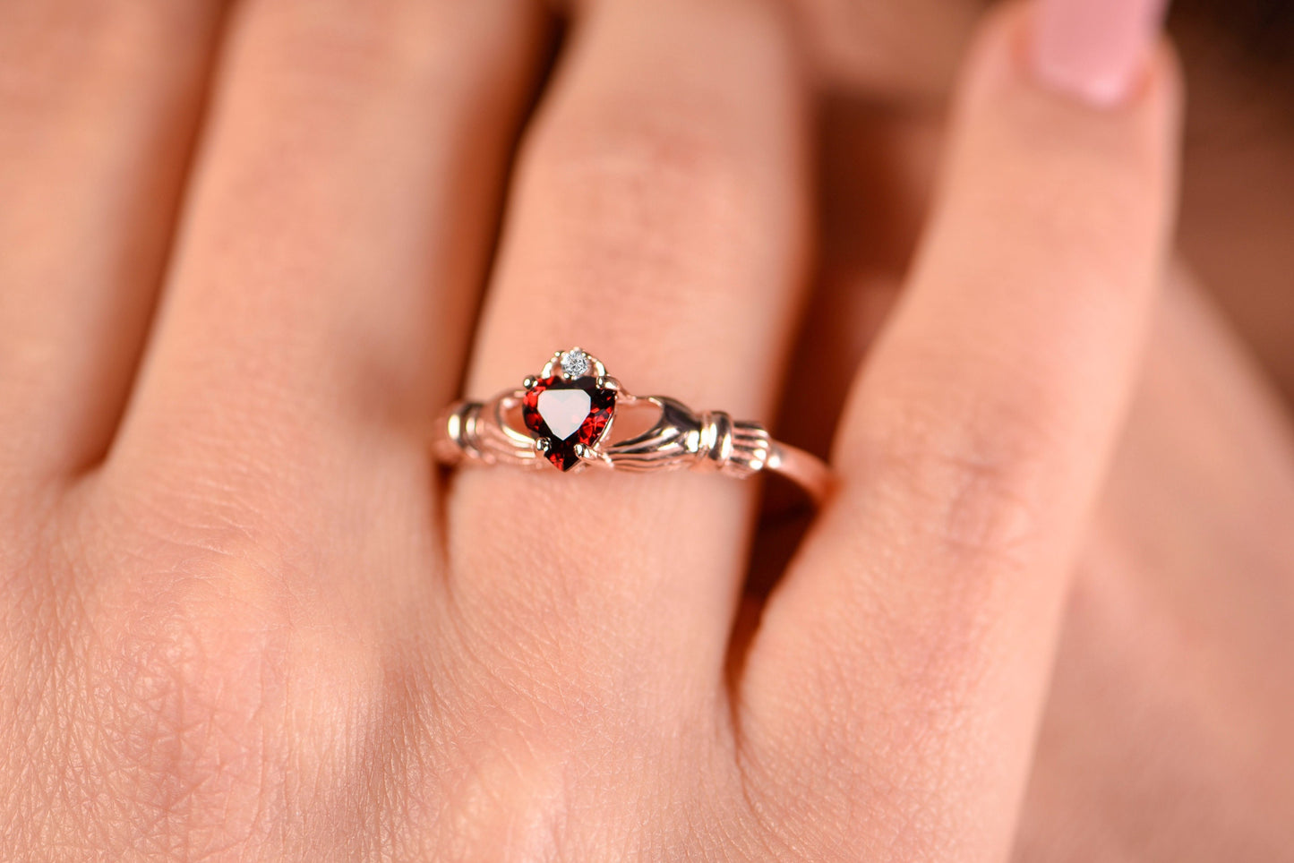 Garnet Stone Heart Ring, Design Gold and Garnet Stone Ring, 14k Rose Gold Ring with Garnet Stone,Mother's Day Gift