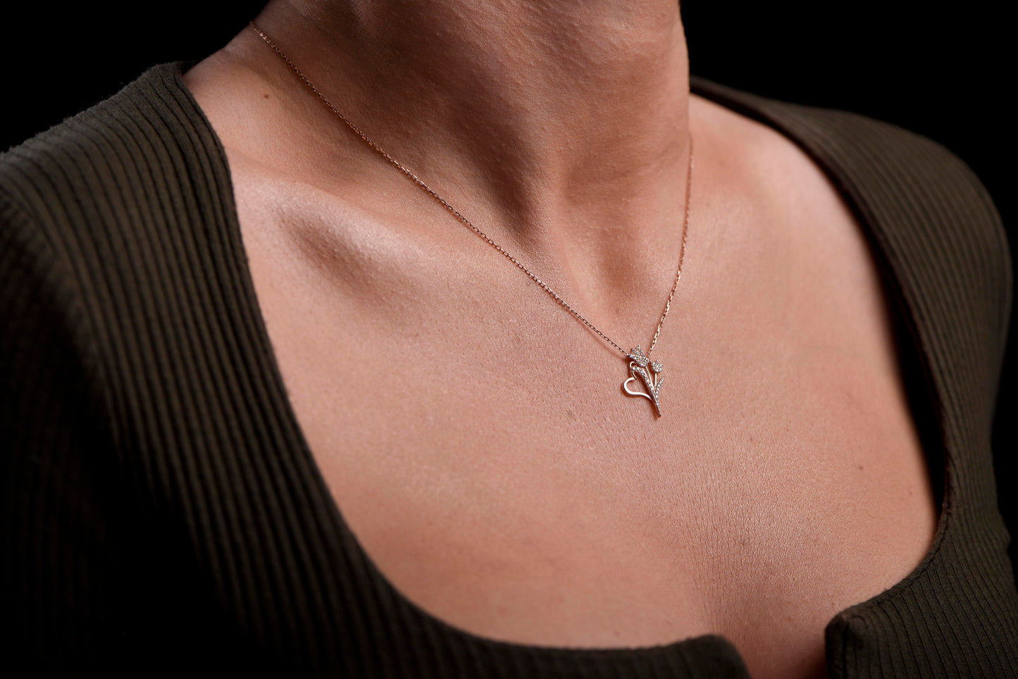 Handcrafted Rose Gold Heart Flower Necklace with Sparkling Diamonds - Stunning Statement Piece-Christmas Gift Necklace-X-mas Gift Necklace