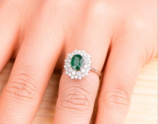 18K White Gold Emerald and Diamond Halo Ring - Oval Cut Natural Gemstone Cluster Ring for Wedding, Engagement, Anniversary