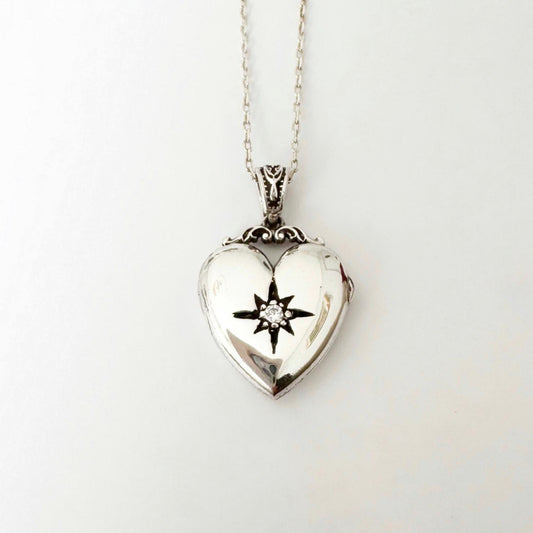 Personalized Heart Locket Necklace with Diamond, Custom Photo & Engraving, Memorial Gift, Silver or Gold, 8k 14k 18k, With or Without chain